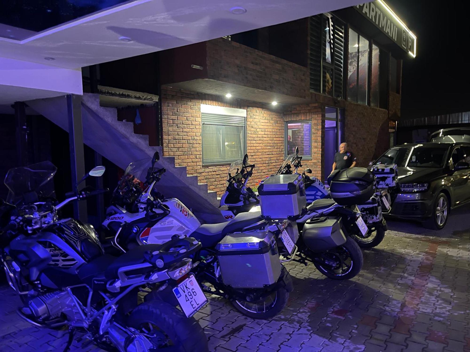 B H B Apartmani Novi Pazar Zewnętrze zdjęcie
